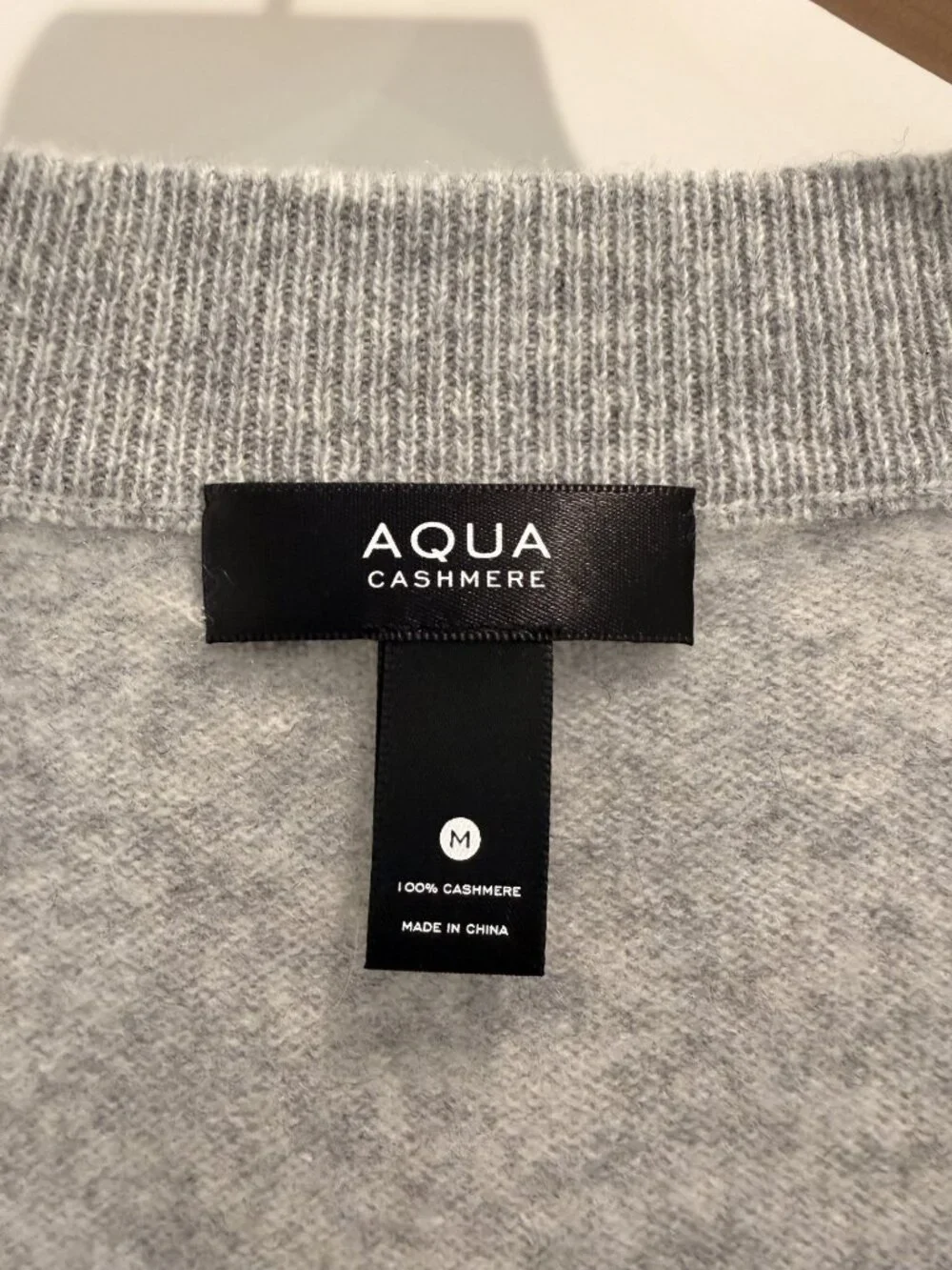 Bloomingdale's Aqua Cashmere Light Grey V Neck Sweater - NWT
